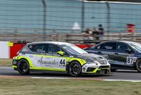 2019-cupra-tcr-sadev-gearbox