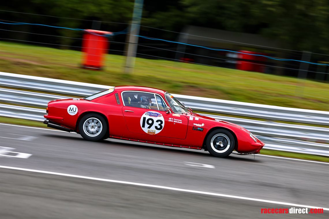 lotus-elan-plus-2-race-car