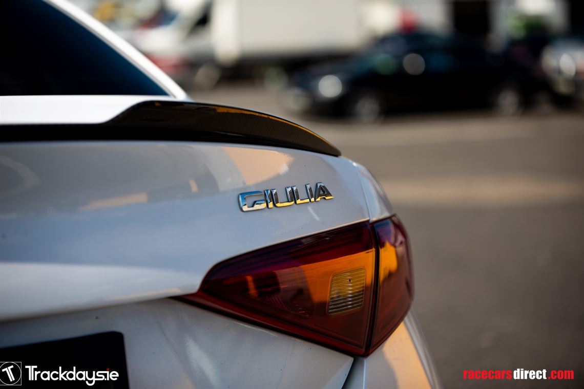 deposit-takenalfa-romeo-giulia-qv-track-car