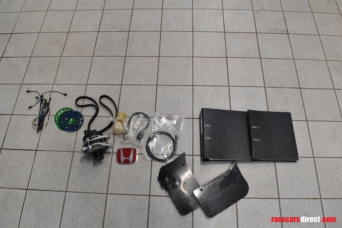 honda-civic-tcr-2017