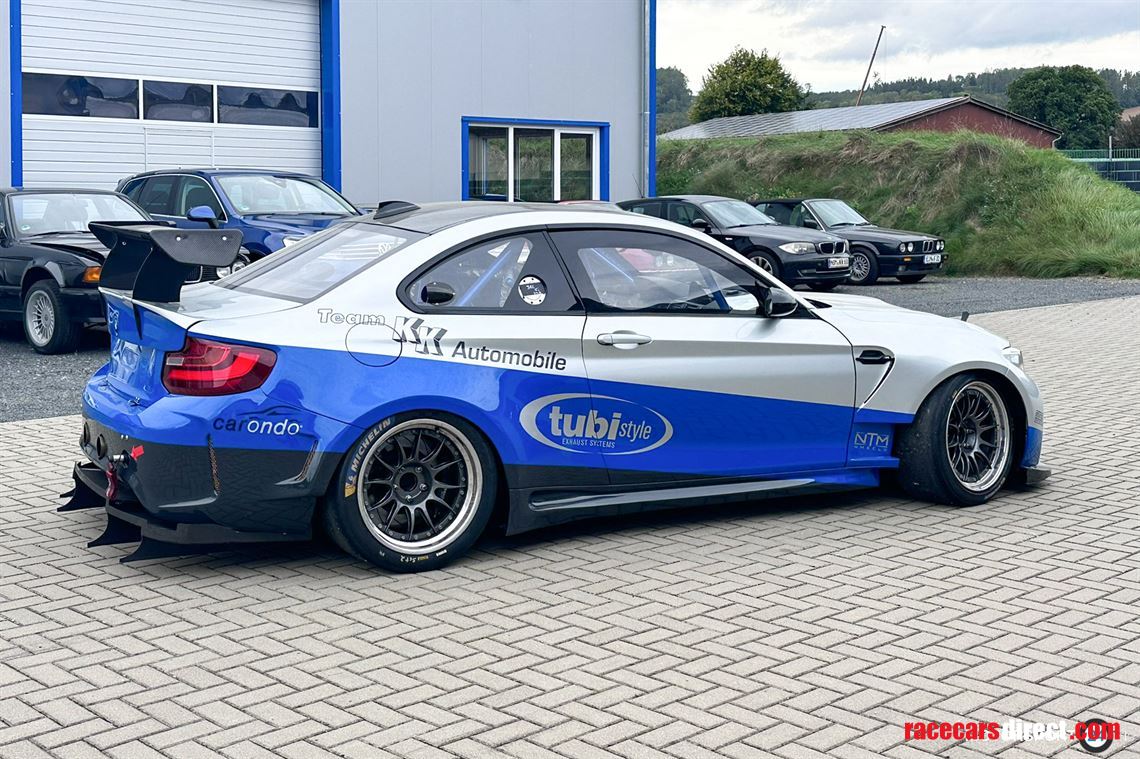 bmw-m2-gtr-ready-for-race