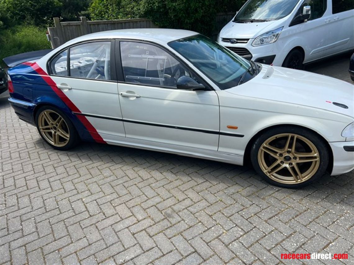 bmw-e46---328i-saloon-race-cartrack-day-car