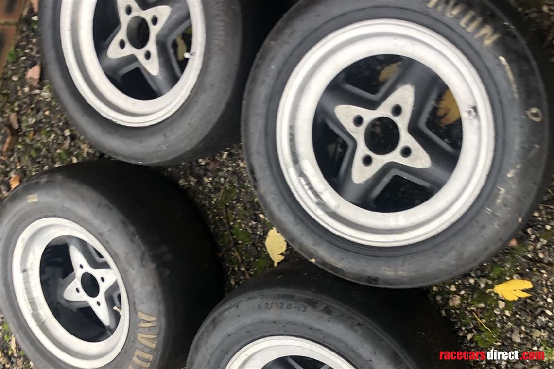 set-revolution-6x13f-8x13r-wheels-avon-slicks