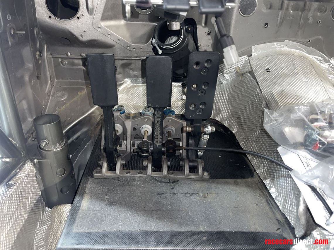 Racecarsdirect.com - AP Racing Pedal Box