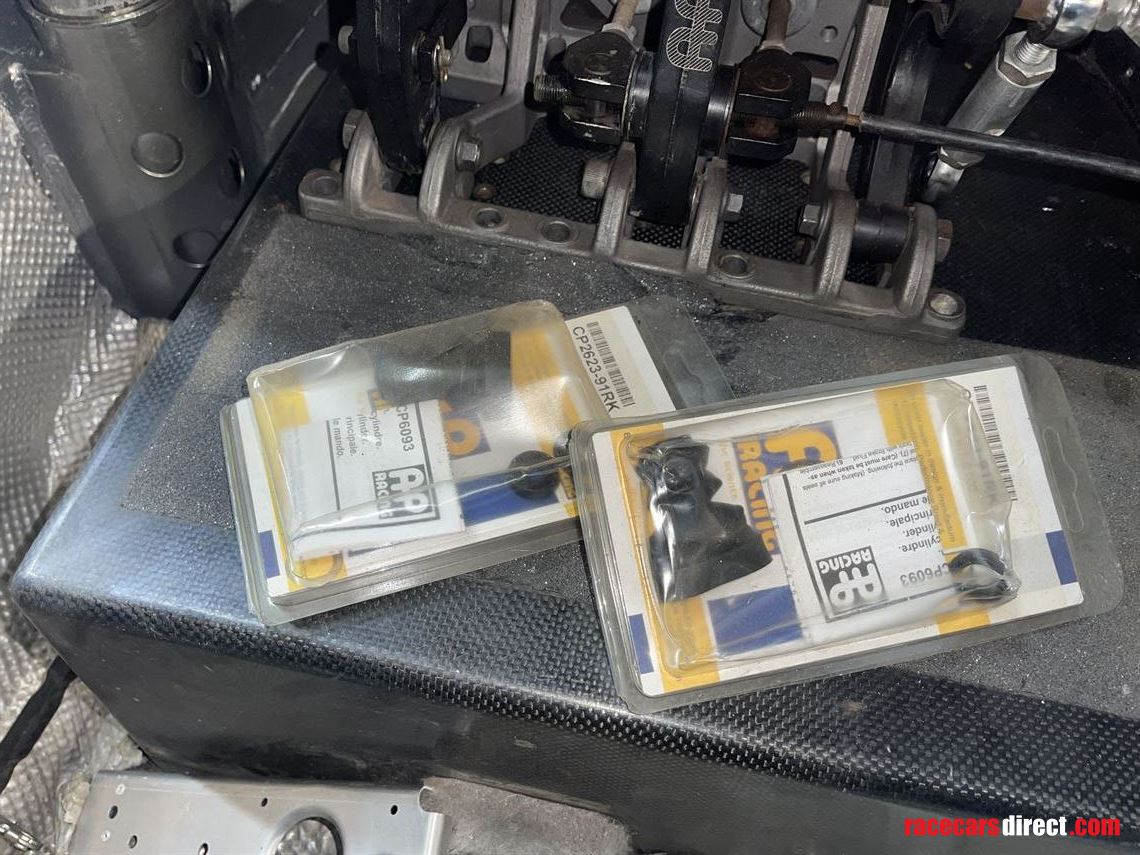 Racecarsdirect.com - AP Racing Pedal Box