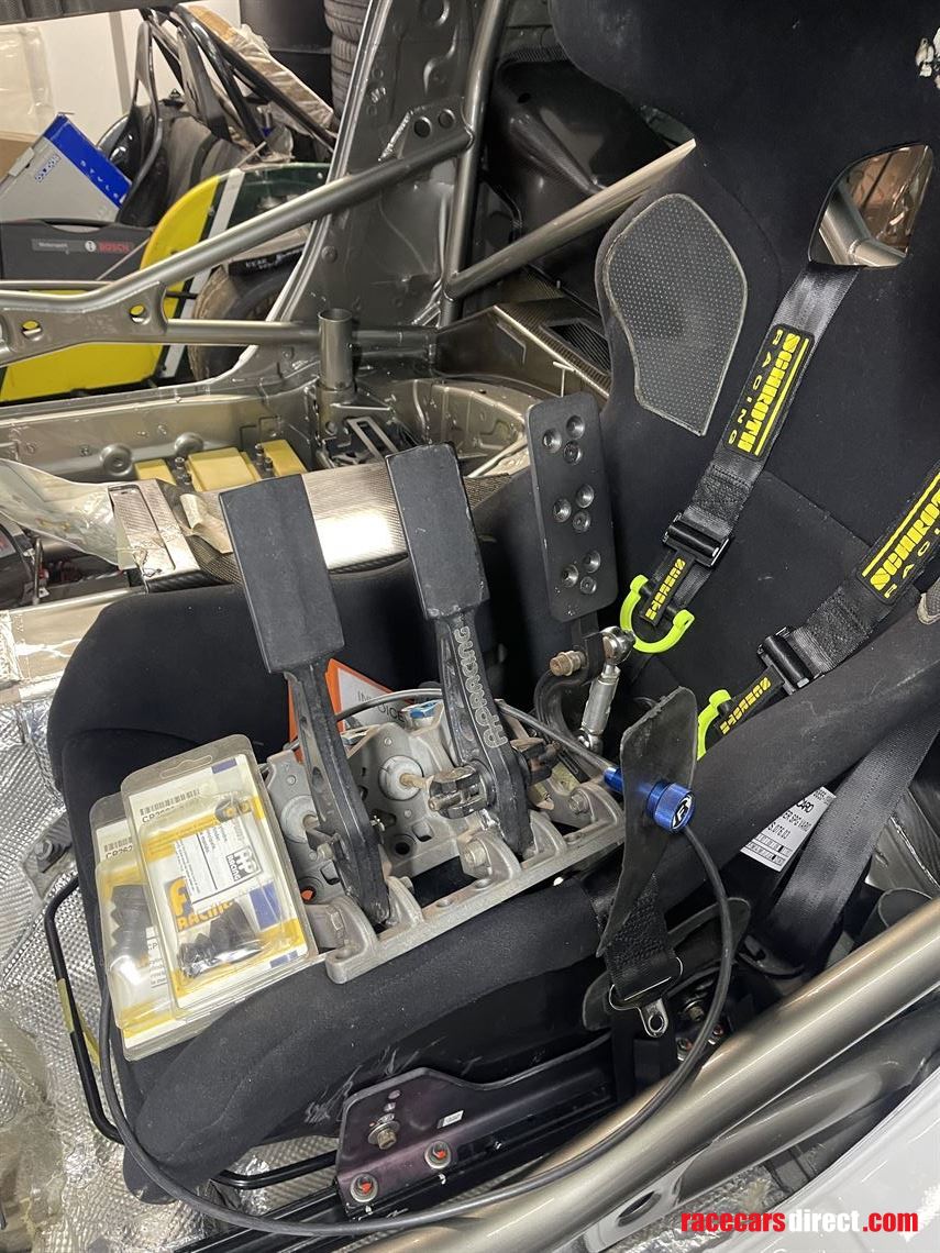 Racecarsdirect.com - AP Racing Pedal Box