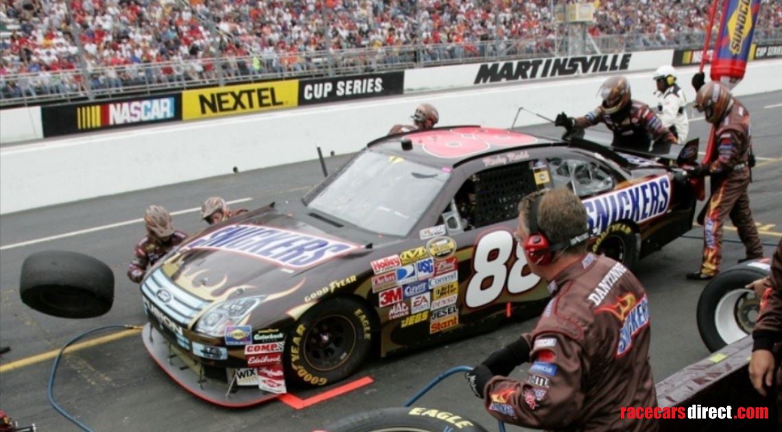 This is a photo of this exact car at Martinsville during a pit stop 