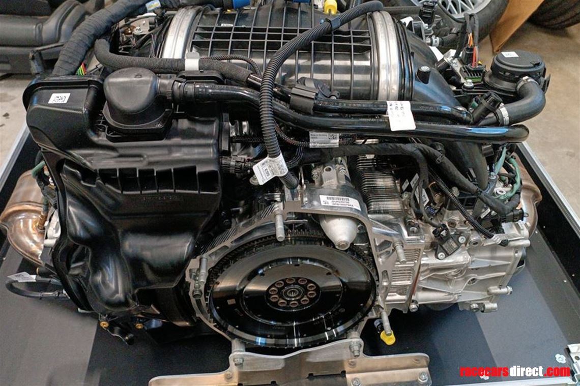 Racecarsdirect.com - 992 GT3 CUP NEW CRATE ENGINE MY23 NEW FROM PORSCHE