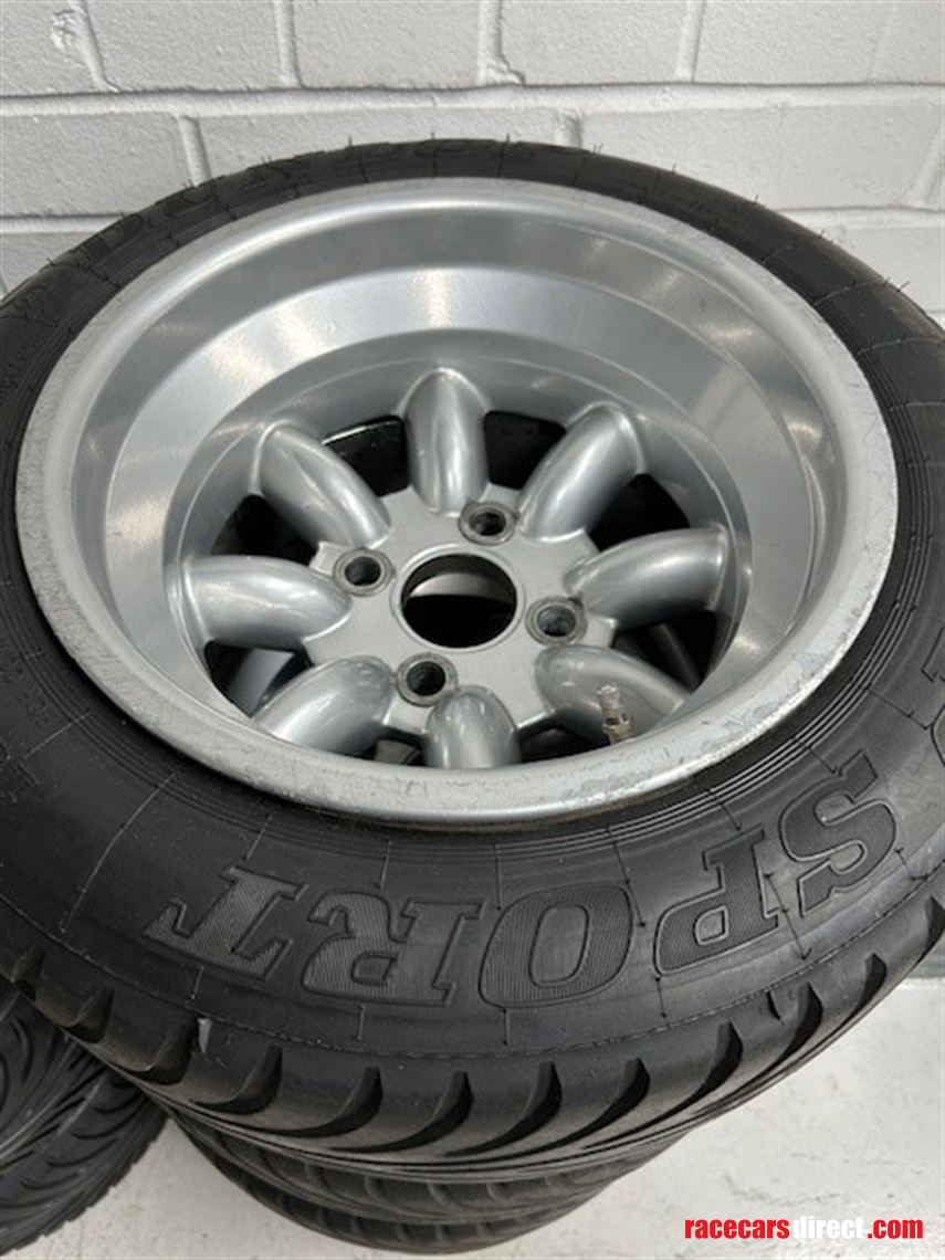 Racecarsdirect.com - 4sets Minilite 13