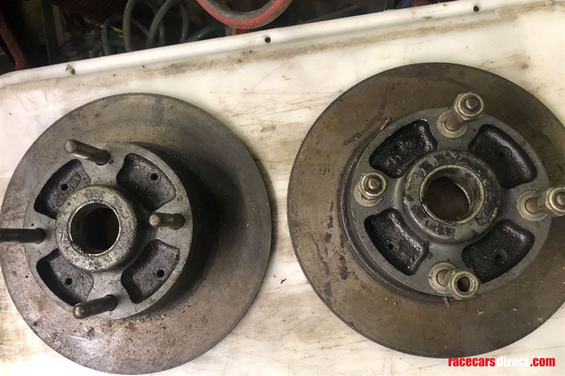 pair-discs-magnesium-hubs---formula-sv