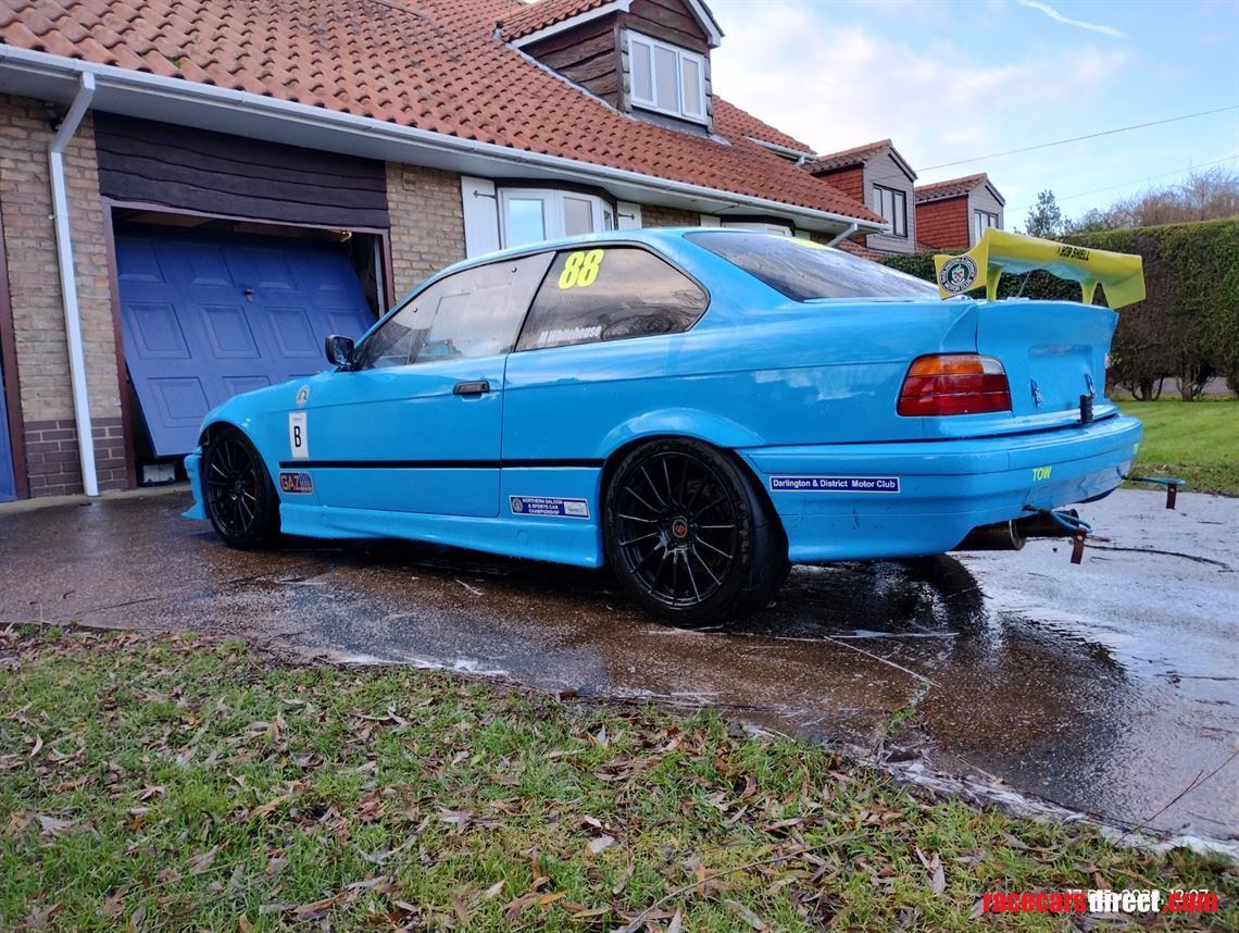 bmw-e36-race-328i