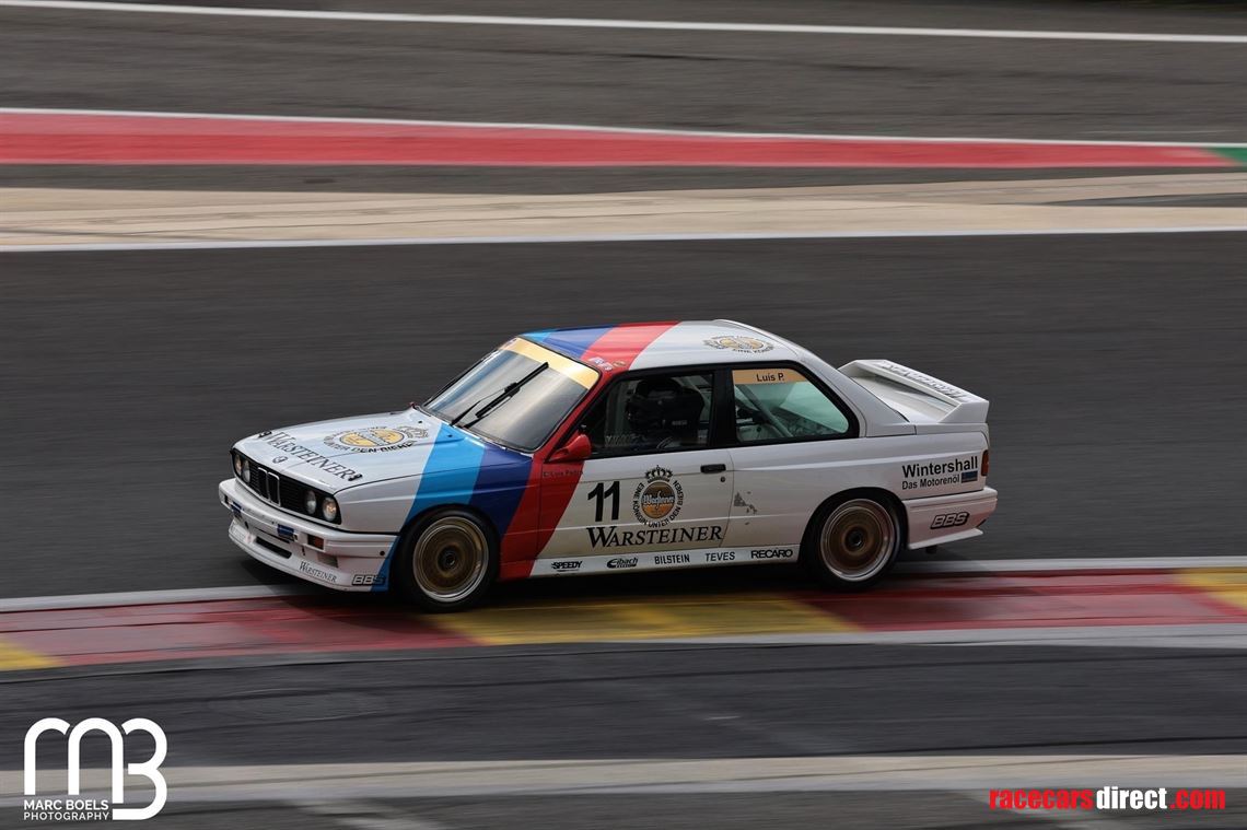 bmw-e30-m3-gra