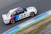 bmw-e30-m3-gra