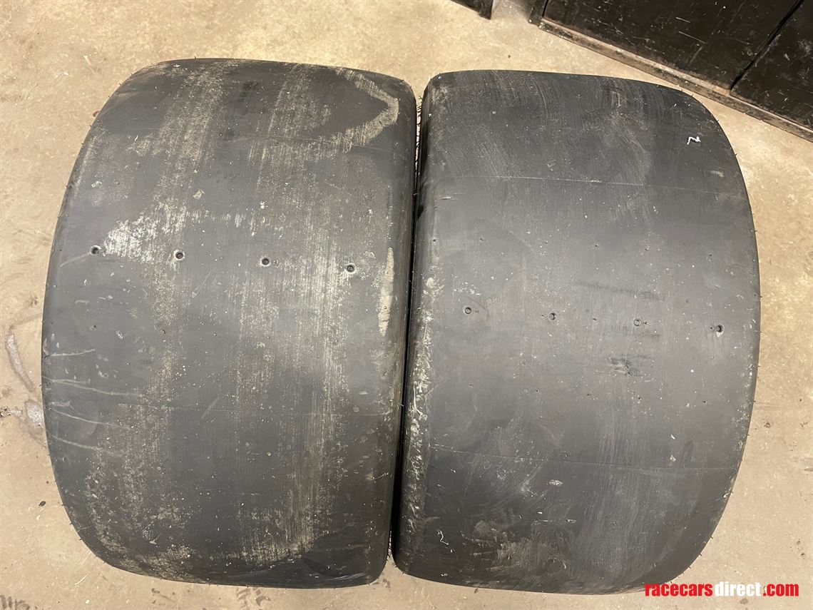 pirelli-p-zero-305645x18-dhb-slicks