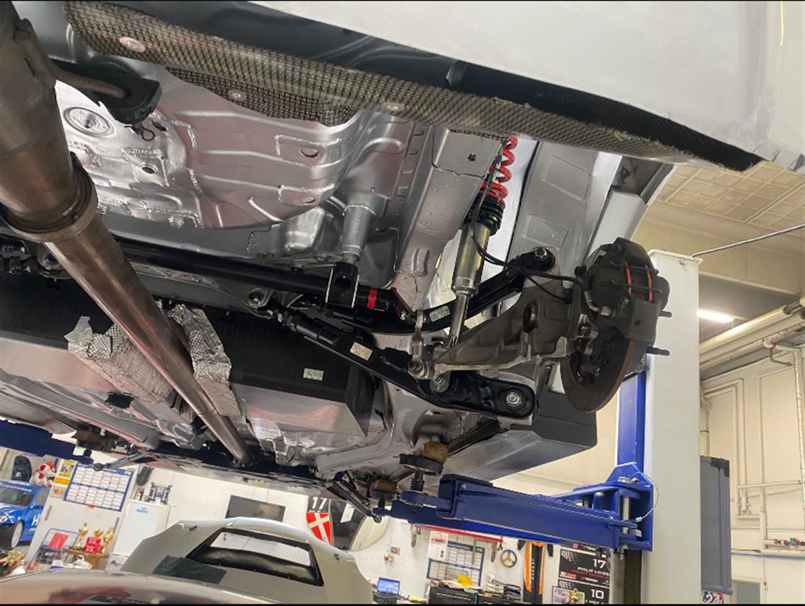 2017-alfa-romeo-giulietta-tcr-gen-1