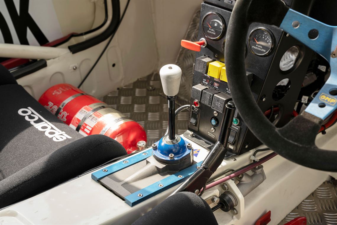 mg-metro-6r4---ex-colin-mcrae