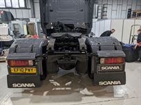 scania-r400-4x2-tractor-unit