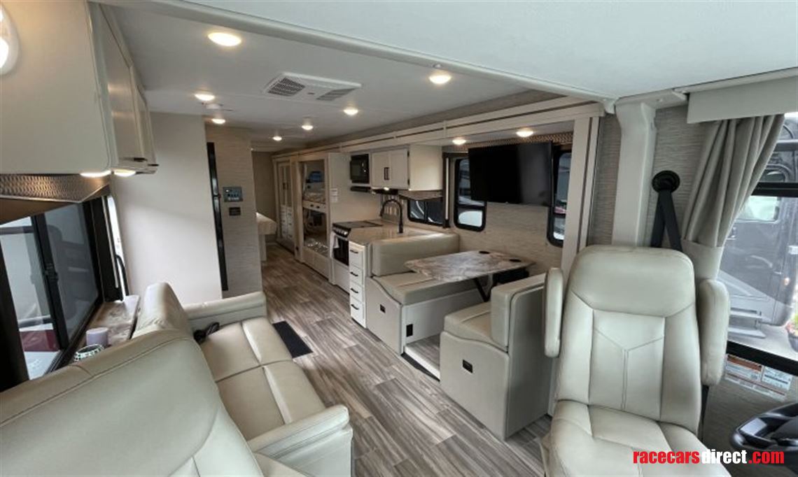 2023-thor-ace-32b-bunkhouse