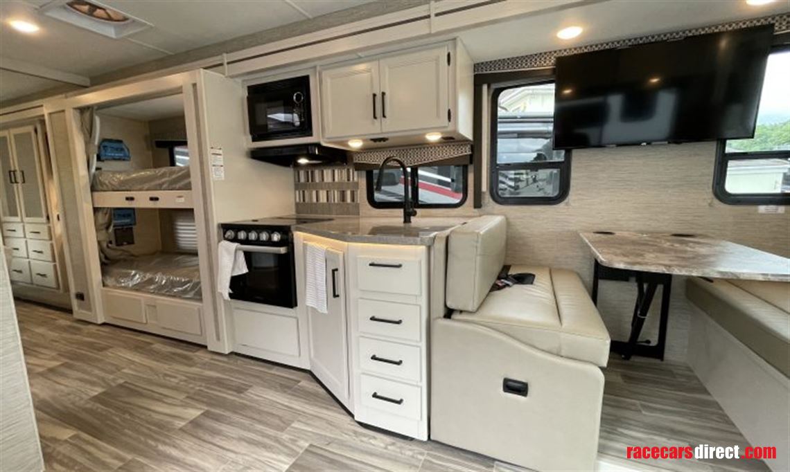 2023-thor-ace-32b-bunkhouse