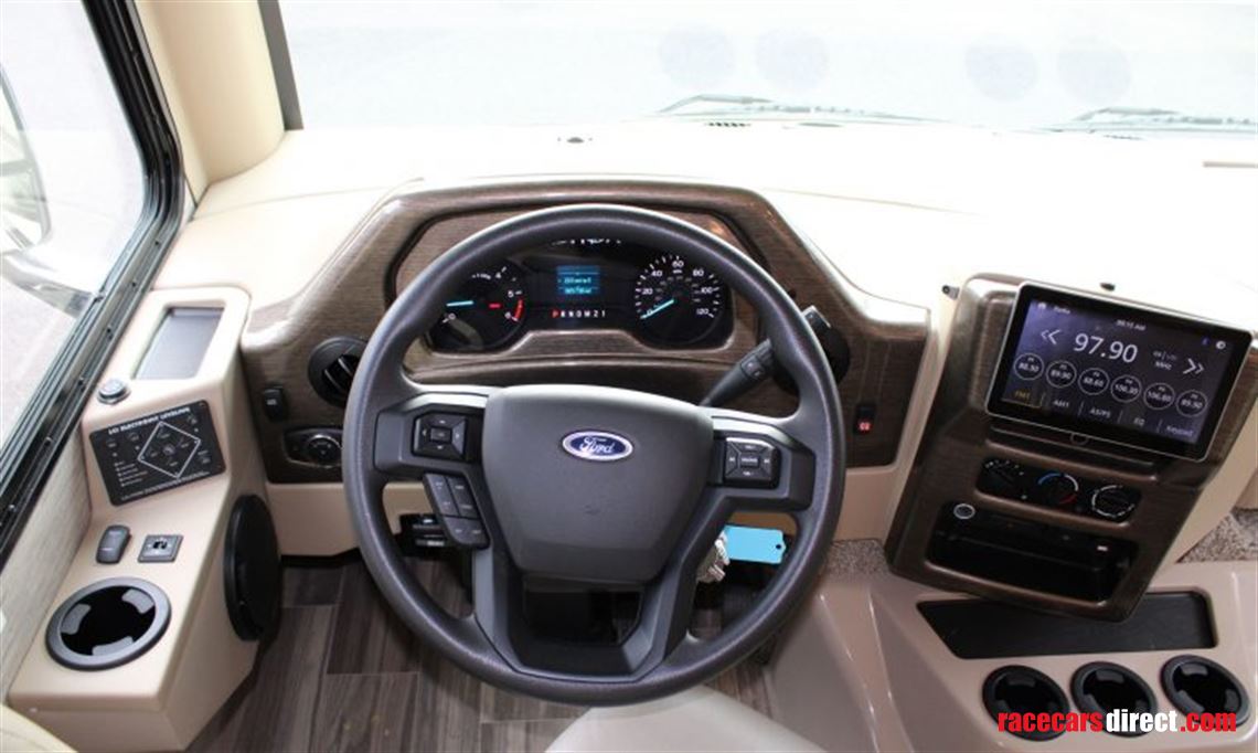 2021-thor-ace-323-bunkhouse