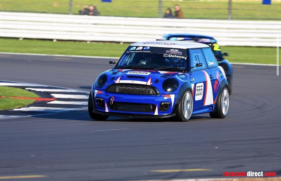 Racecarsdirect.com - MINI R56 COOPER S JCW RACECAR