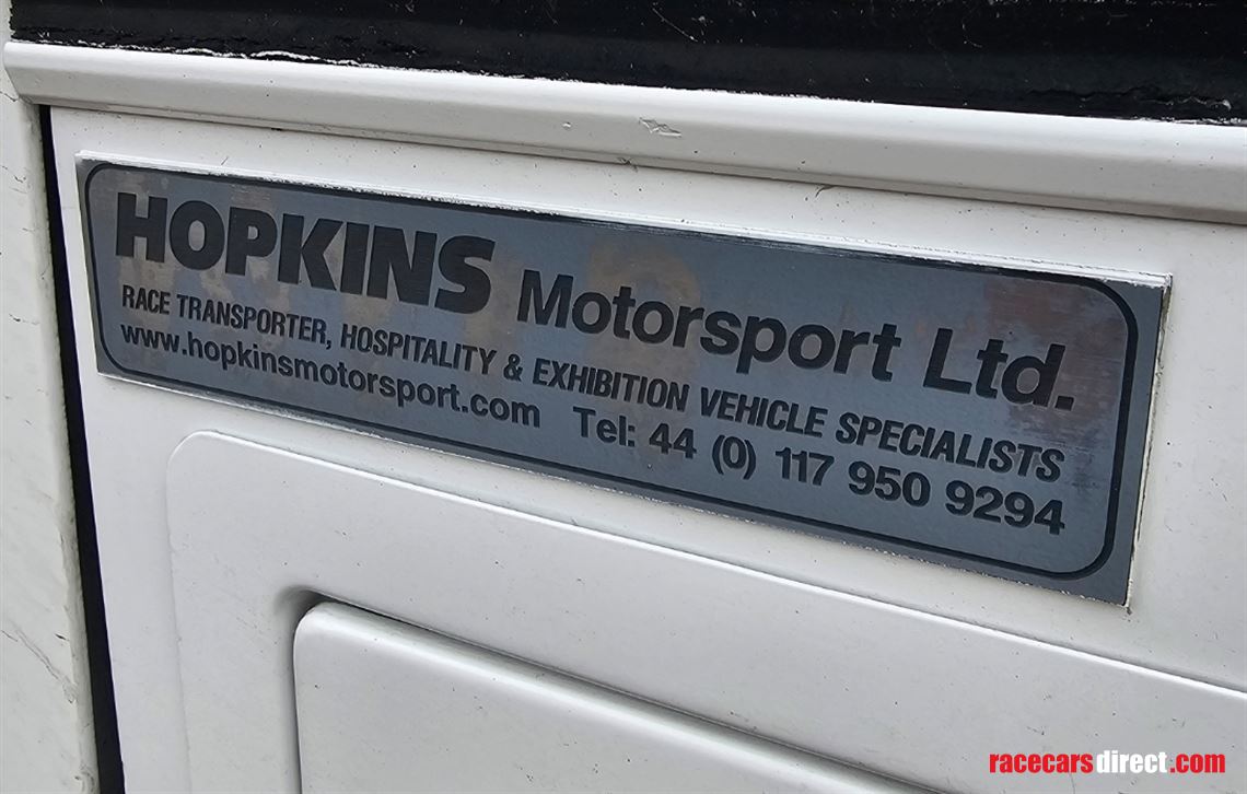 hopkins-18t-race-transporter-with-office-kitc