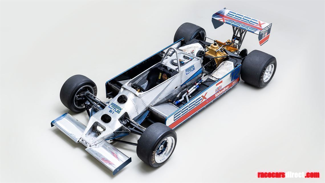 Camion miniature VOLVO F89 Racing - ESSEX LOTUS - IXO MODELS - 1/43 Camion miniature VOLVO F89 Racing - ESSEX LOTUS - IXO MODELS - 1/43