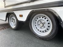 prosporter-twin-axle-covered-trailer