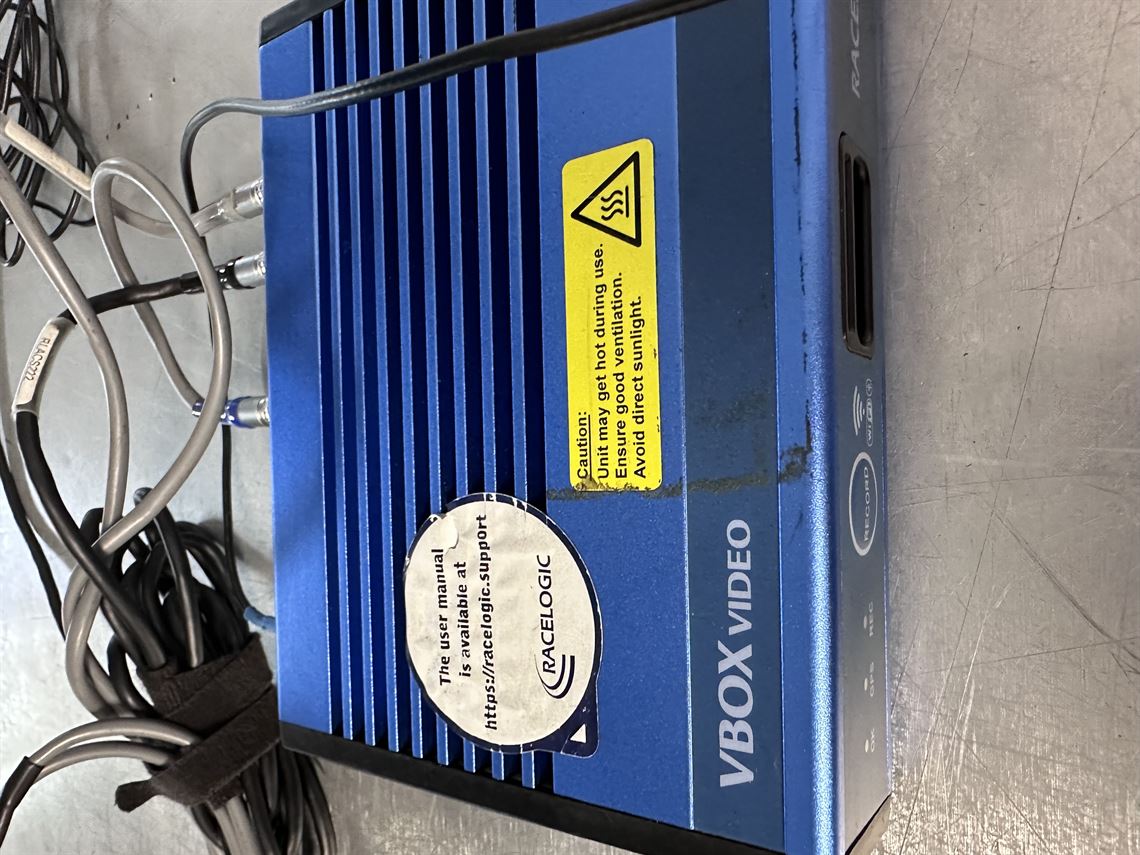 Racecarsdirect.com - VBOX camera car