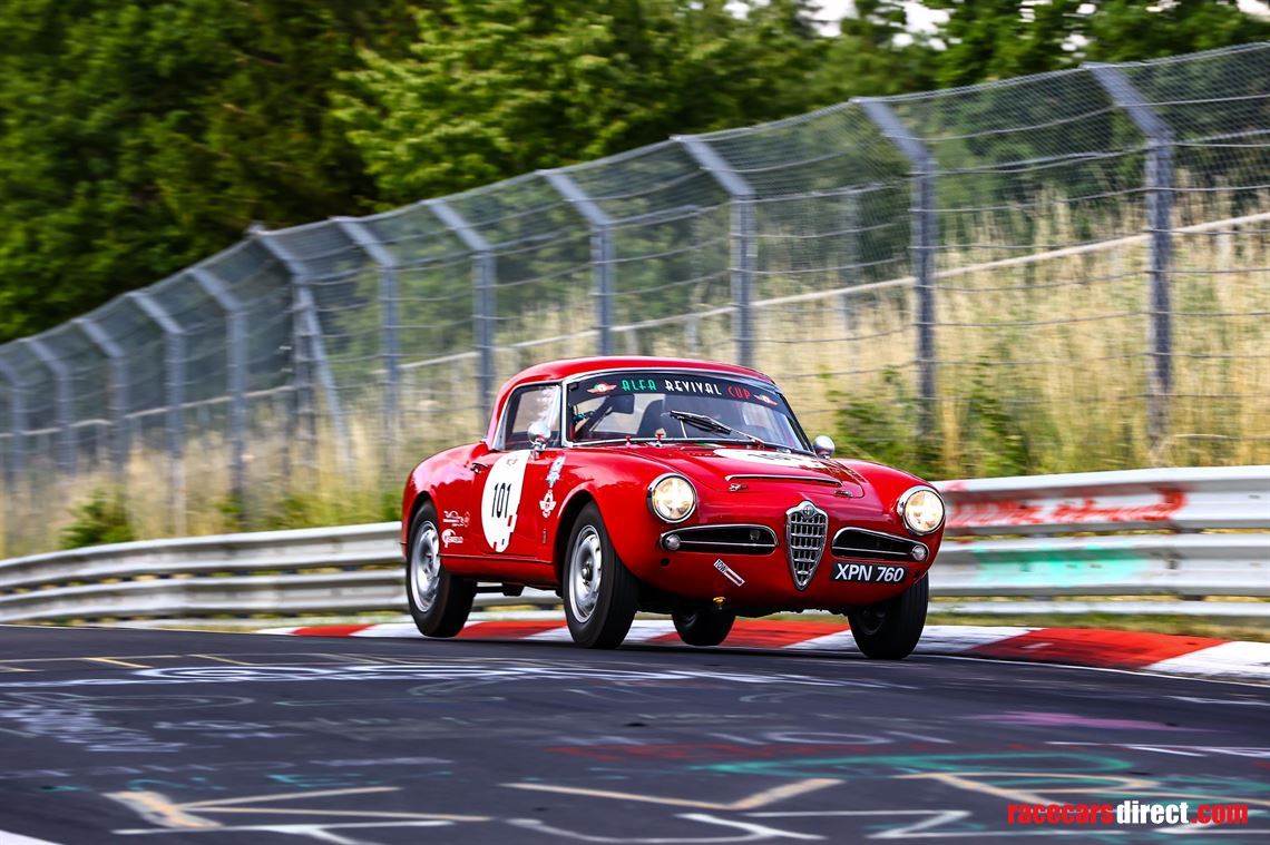 1965-alfa-romeo-giulia-spider-veloce