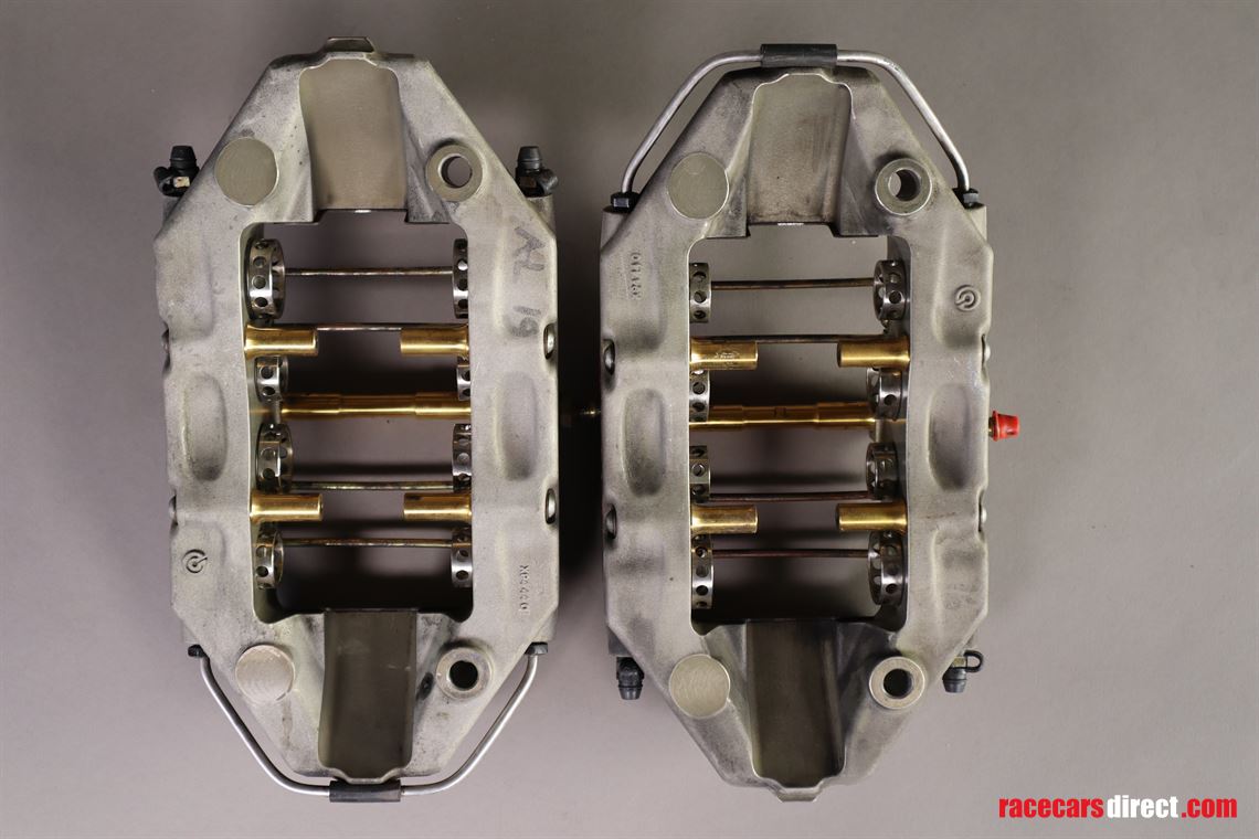 brembo-8-piston-racing-brake-calipers