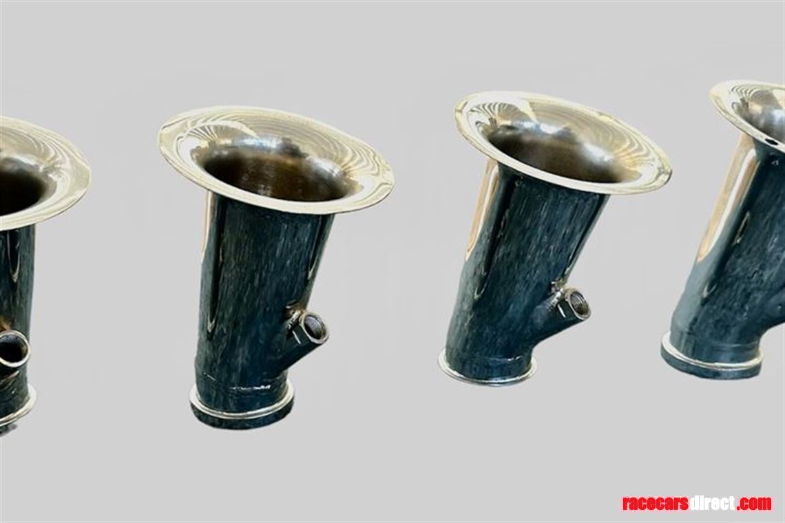 Racecarsdirect.com - 4 Dallara original velocity stacks