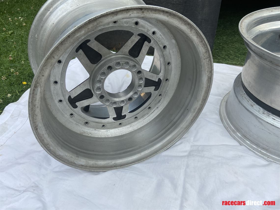 Racecarsdirect.com - Compomotive 13x10 wheels