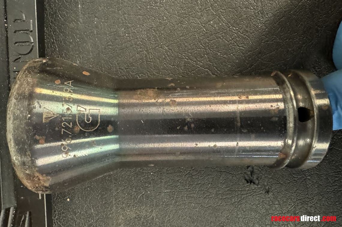 997-cup-car-wheel-socket