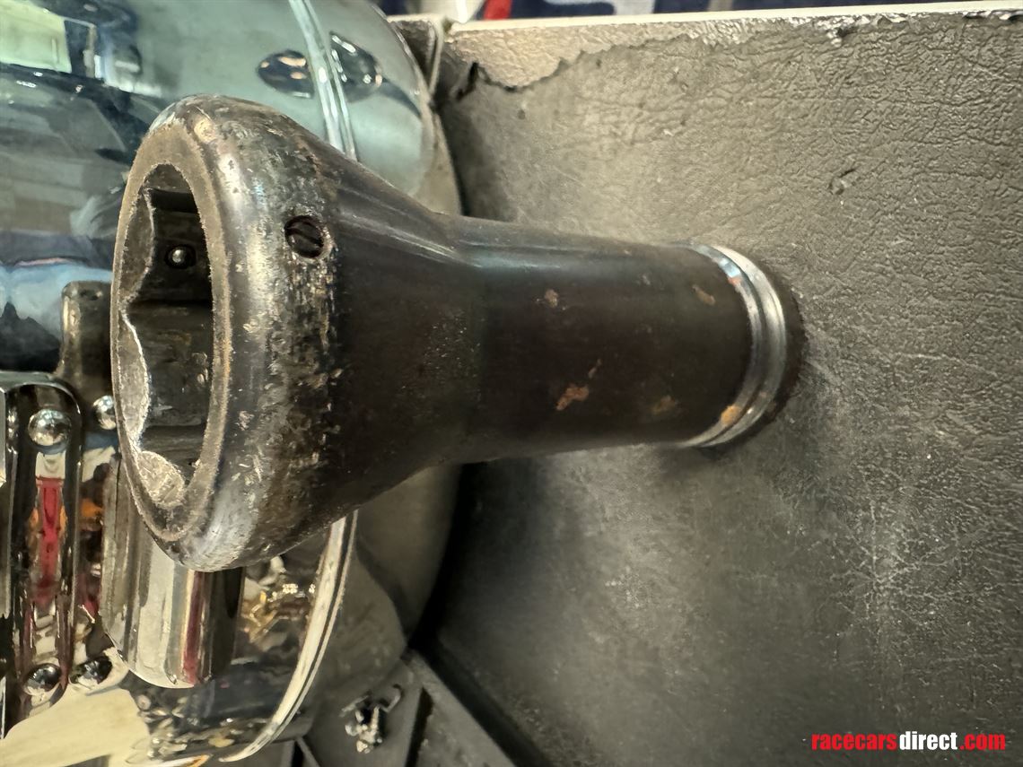 997-cup-car-wheel-socket