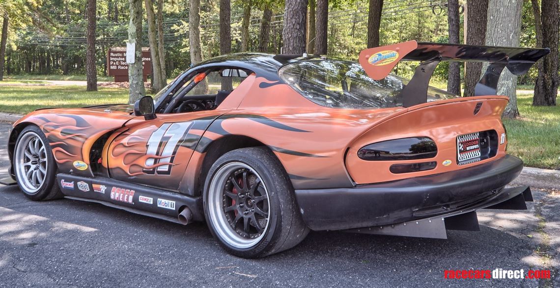 1996-dodge-viper-gts-race-car