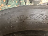 2-pirelli-gt3-tyres-325-680-16-dhd2