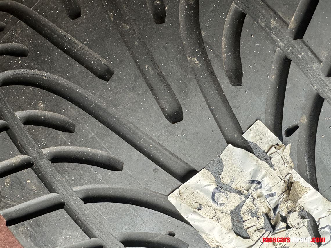 dunlop-wets---new-pair-28566018