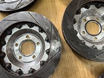 ginetta-g50-brake-brake-discs-bells-and-fixin