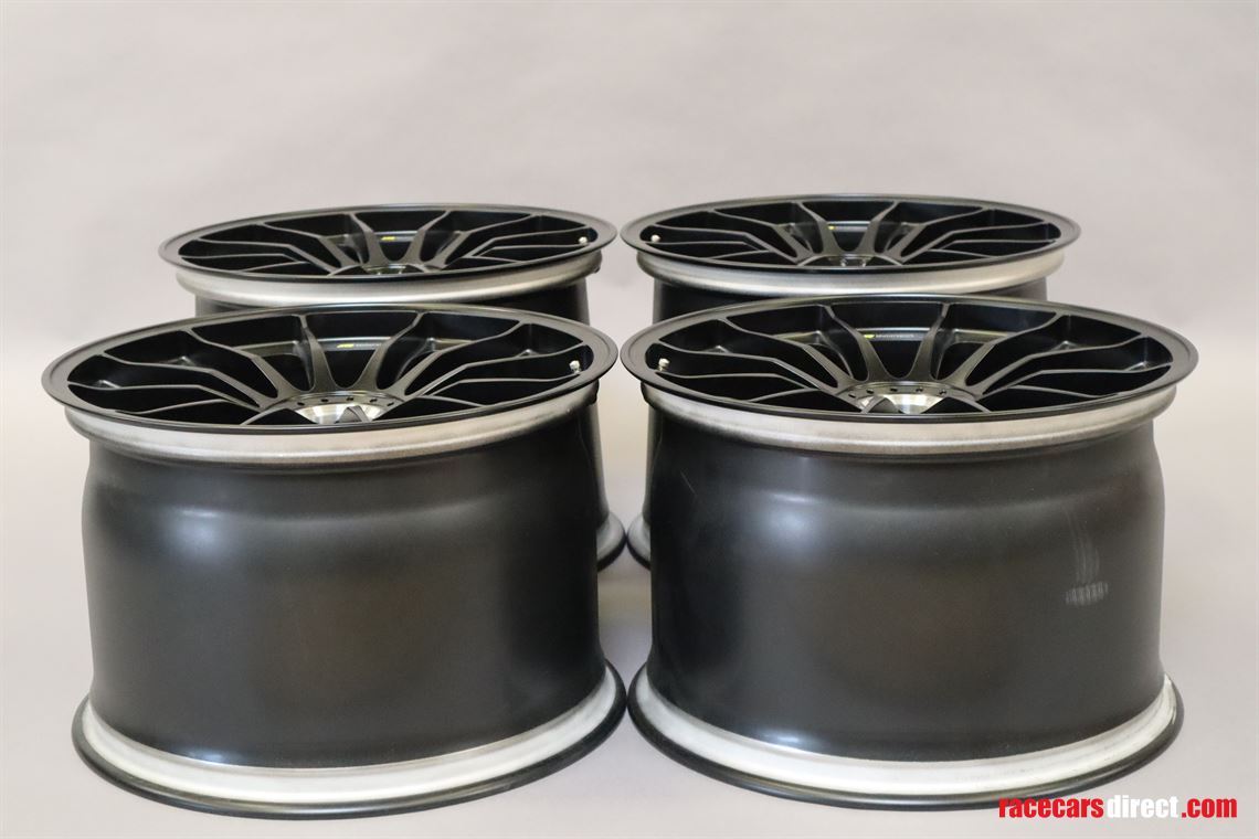 bmw-m4-dtm-and-audi-rs5-dtm-wheels-also-for-s