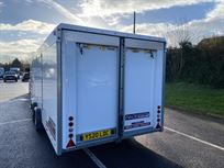 brian-james-race-sport-tarailer