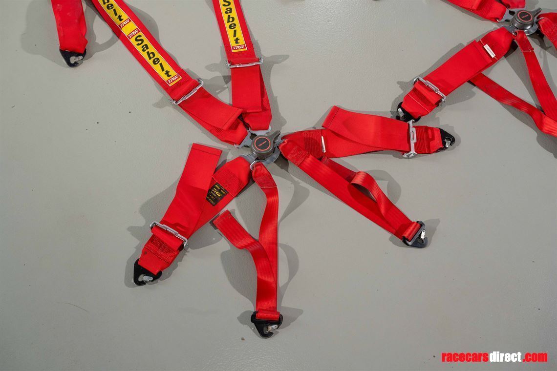 Racecarsdirect.com - Ferrari Challenge Sabelt Race Harness Set