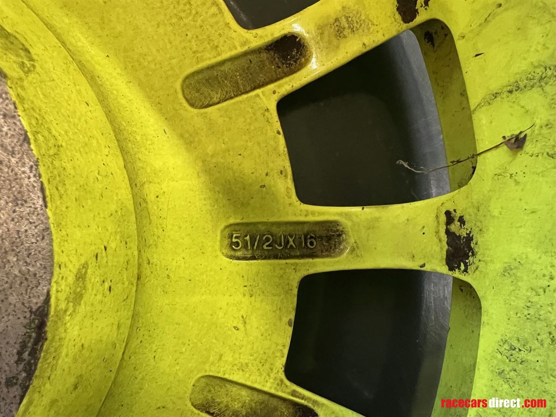 Racecarsdirect.com - 8 high-quality rally wheels 16 inch size (51/2XJ)