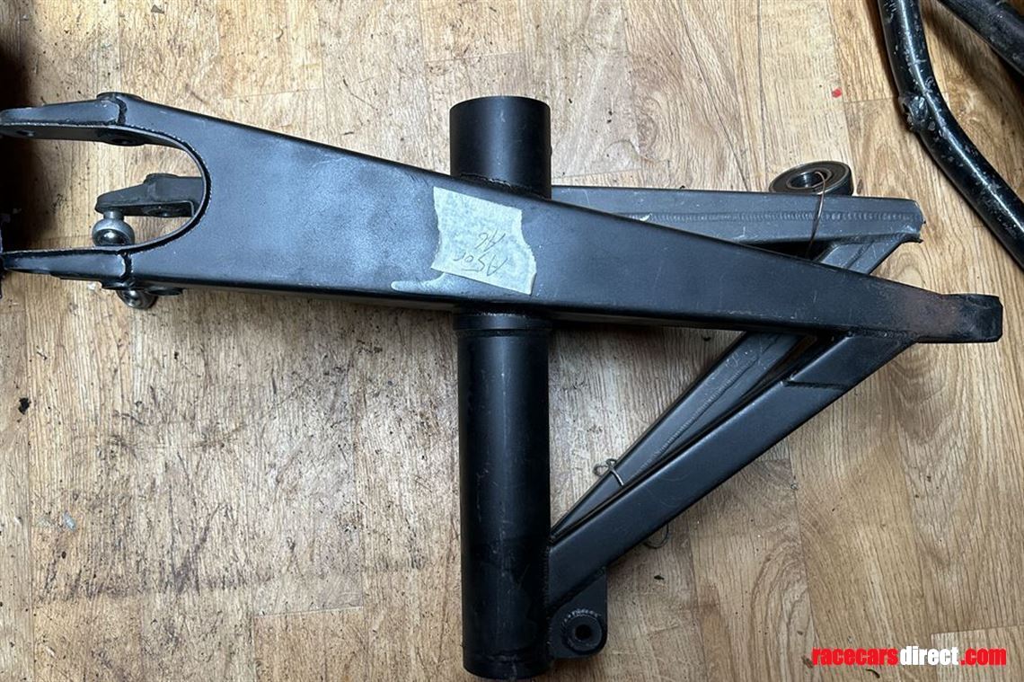 Racecarsdirect.com - Arrows A6 1 pair rear rockers