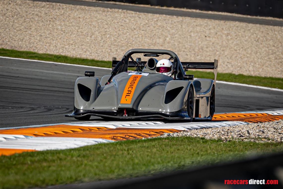 radical-sr3-rsx---1500