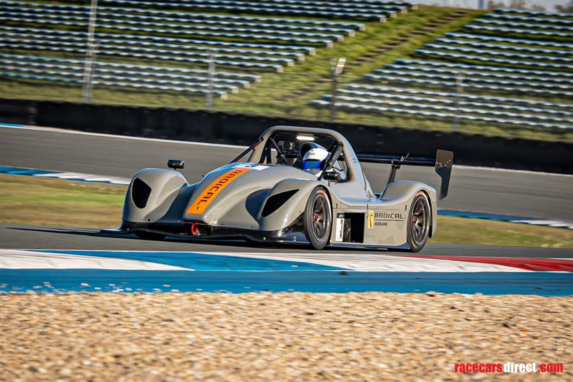 radical-sr3-rsx---1500