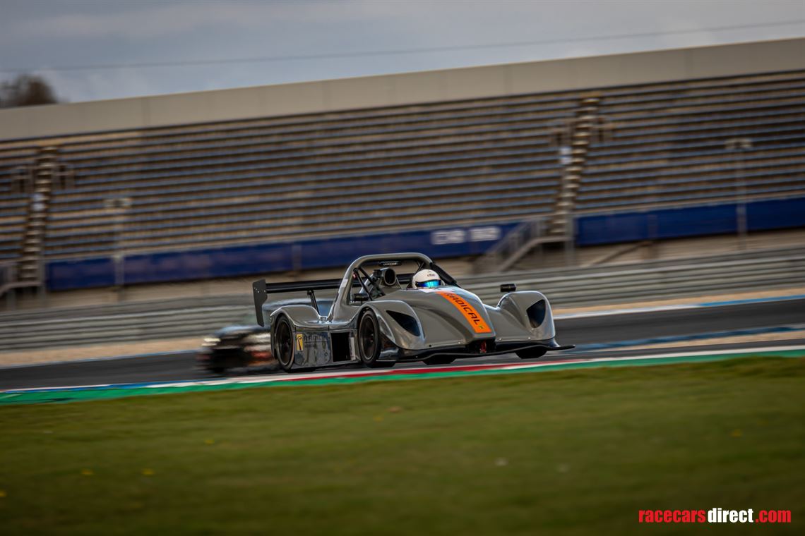 radical-sr3-rsx---1500