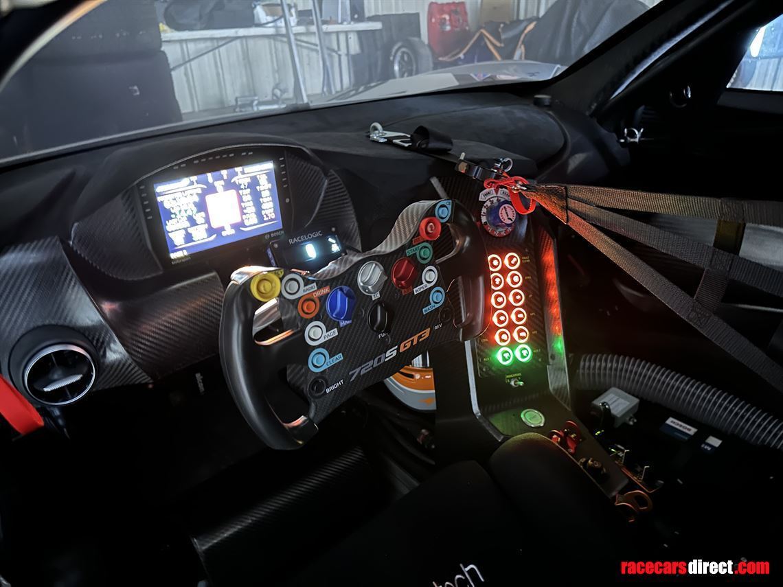 2022-mclaren-720-s-gt3---as-new-only-600-mile