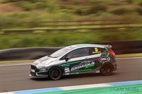 ford-fiesta-st240