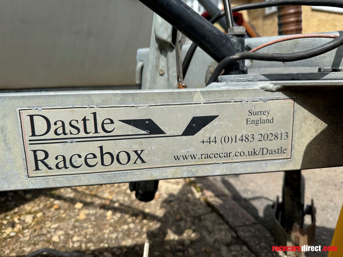 Racecarsdirect.com - Dastle Race Box